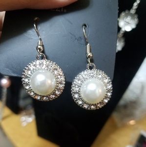 Earrings and ring set